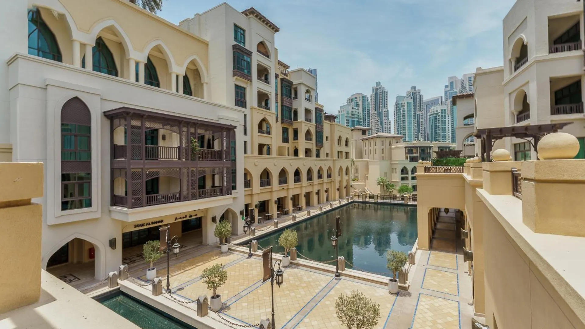 Astonishing Apartment Just A 2 Minutes Walk To Dubai Mall
