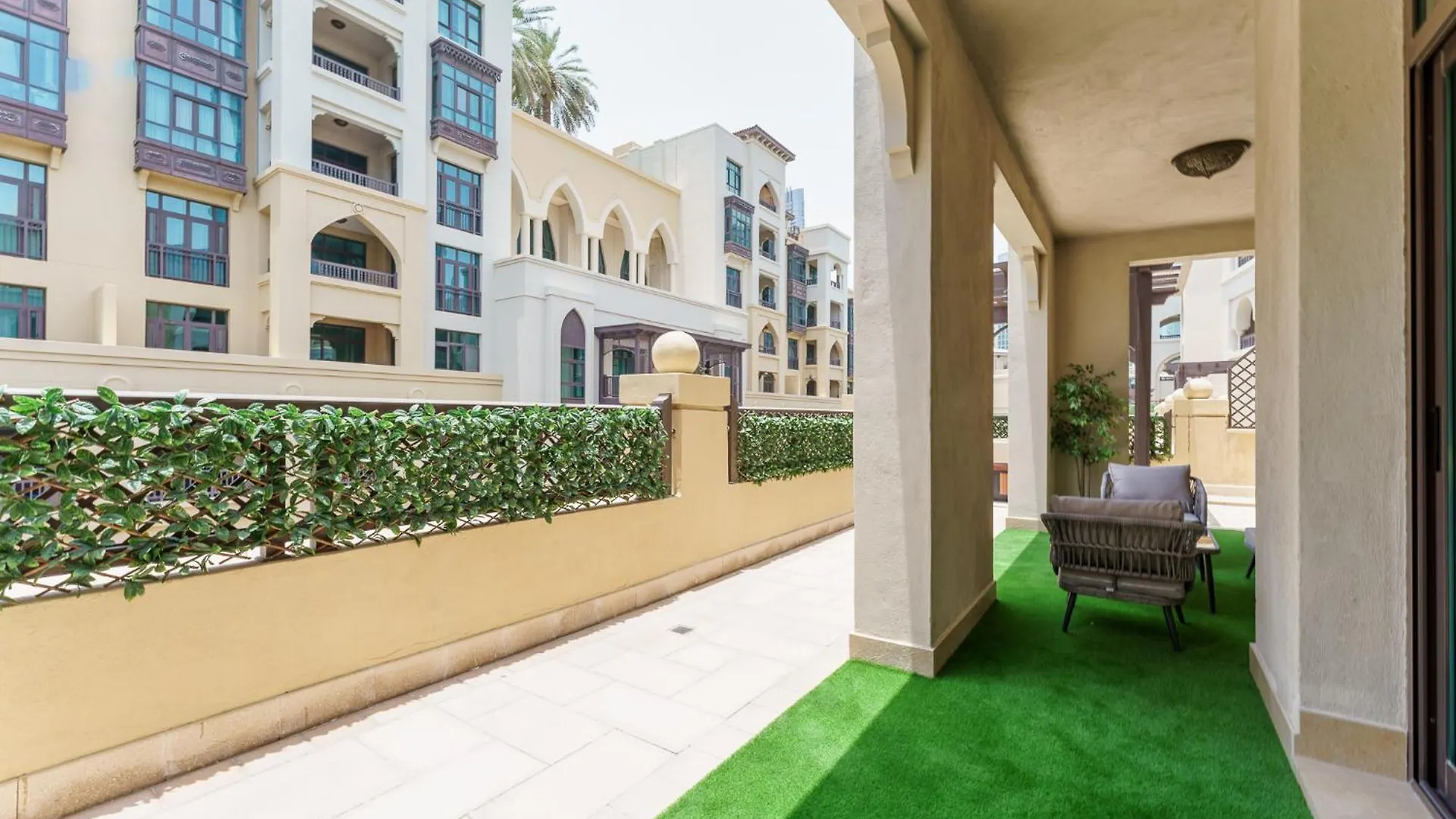 Astonishing Apartment Just A 2 Minutes Walk To Dubai Mall